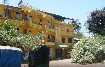 Colva Tavern Экстерьер фото
